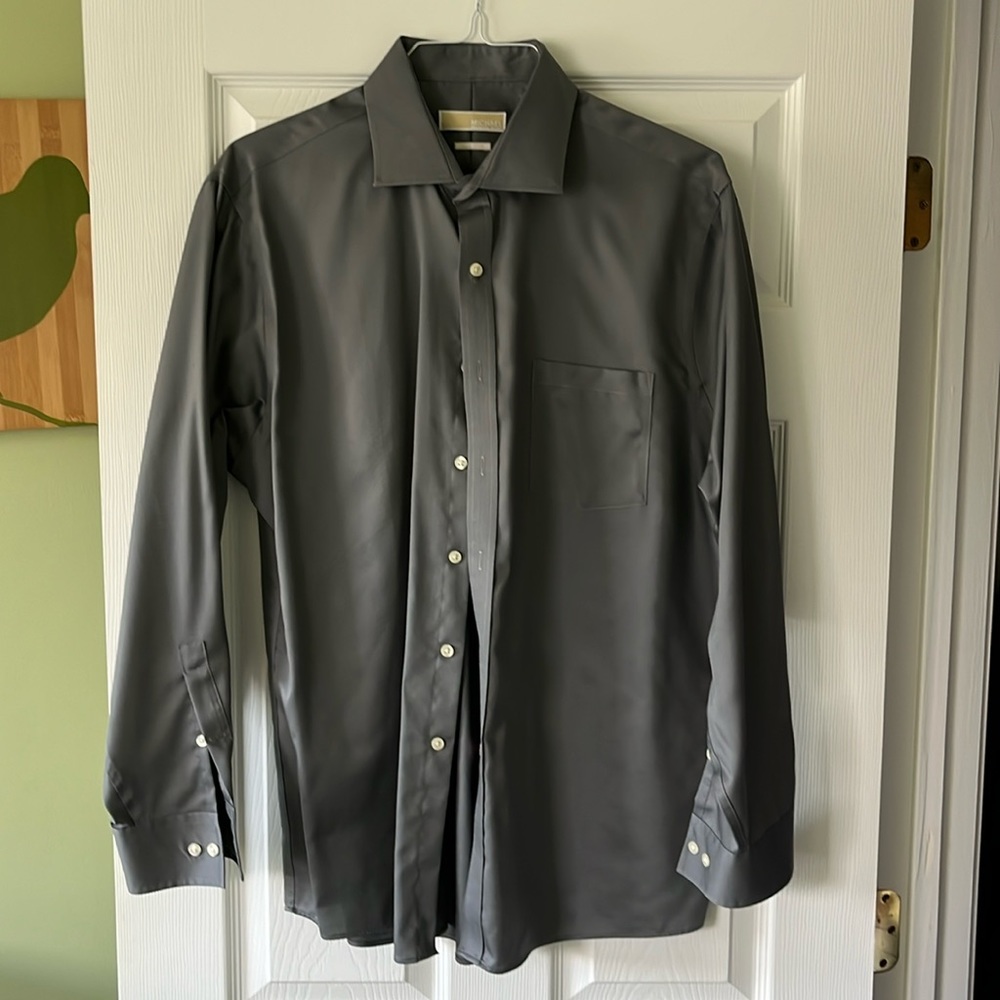 Michael Kohrs dress shirt 17 / 35